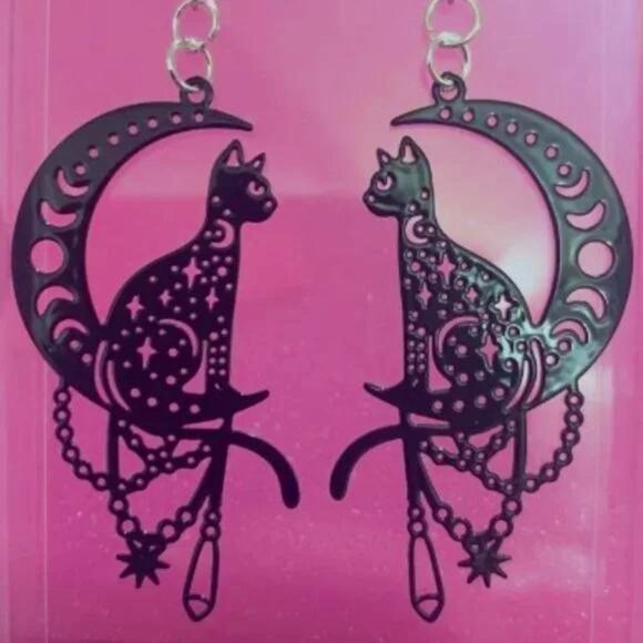 THE MOON'S FAMILIAR EARRINGS - Picture 1 of 1